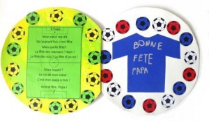 Carte en forme de ballon de football