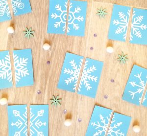 Assembler les flocons de neige maternelle petite, moyenne et grande section