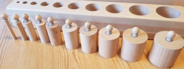 Les emboîtements cylindriques Montessori : Développement sensoriel et ...